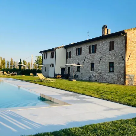 Borgo Degli Angeli E * Сан-Витале