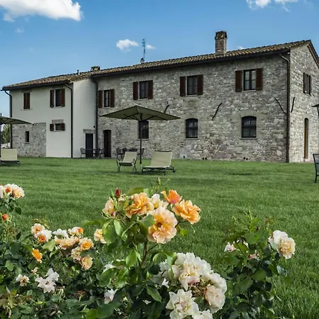 Borgo Degli Angeli E San Vitale