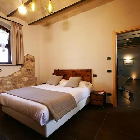 Borgo Degli Angeli E *