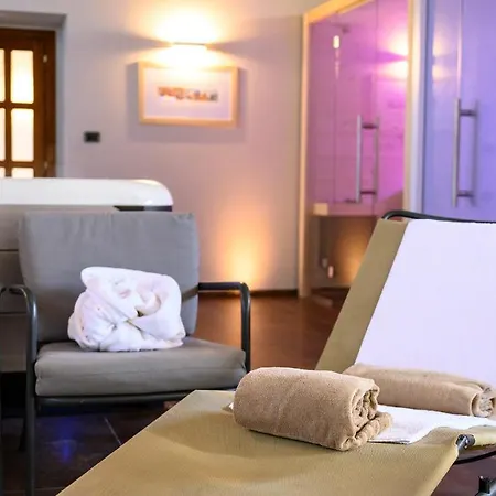 Borgo Degli Angeli E Lantgård *