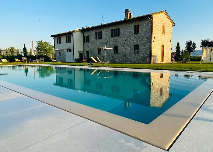 Borgo Degli Angeli E San Vitale