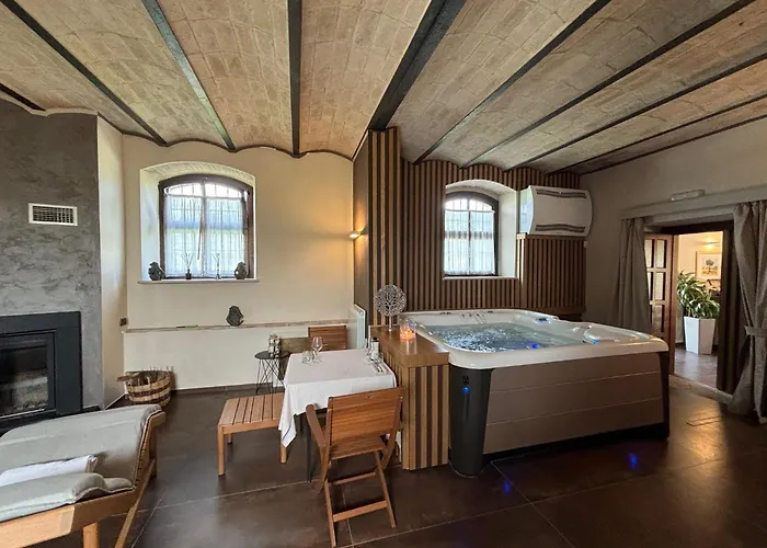 Borgo Degli Angeli E *