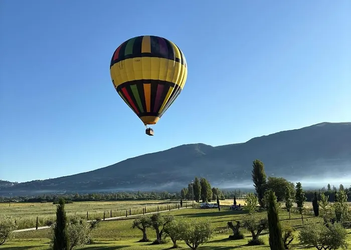Borgo Degli Angeli E Alloggio per agriturismo