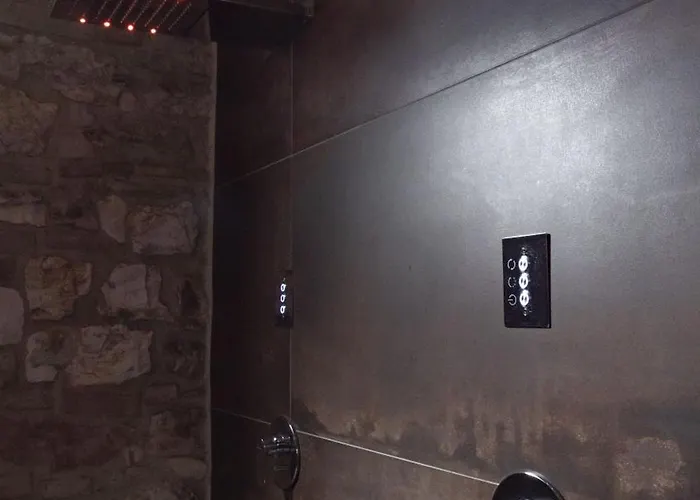 Borgo Degli Angeli E