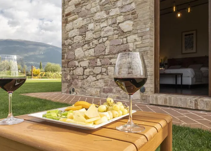 Borgo Degli Angeli E * San Vitale