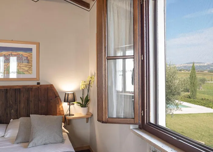 Borgo Degli Angeli E 圣维塔勒