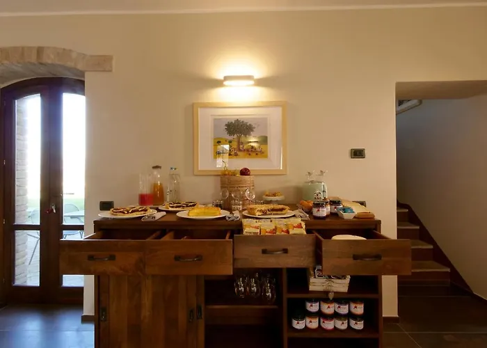 Borgo Degli Angeli E 圣维塔勒