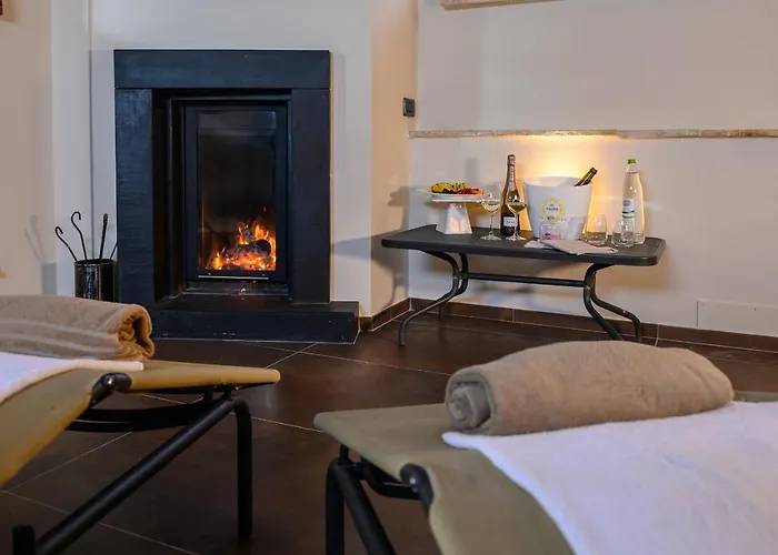 Borgo Degli Angeli E